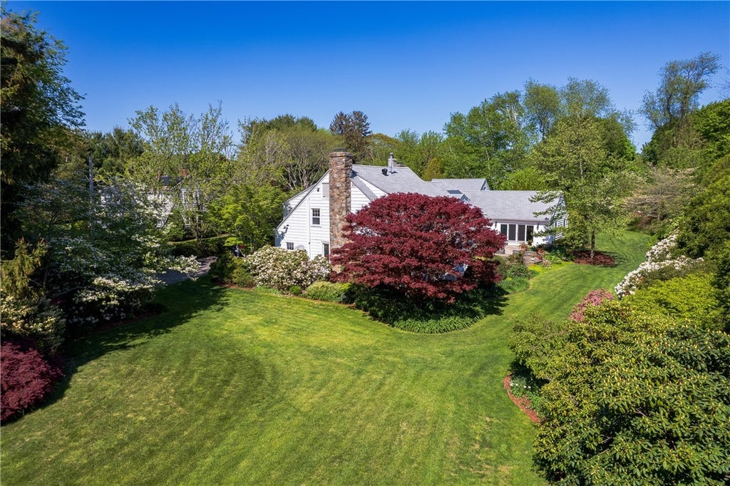 2 Cherry Ln, Bristol Property Listing: MLS® #1392486