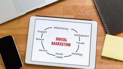 Russell Norman Champlin - top de estilo