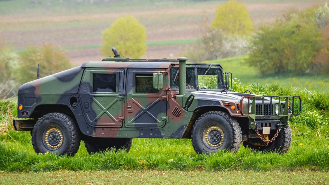 Senator MRAP armored vehicle built for protection against explosives ... Senator MRAP armored vehicle built for protection against explosives ...